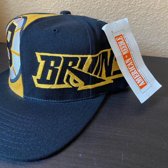 BOSTON BRUINS NHL FLAME BRAND NEW WITH TAGS - Picture 2 of 3